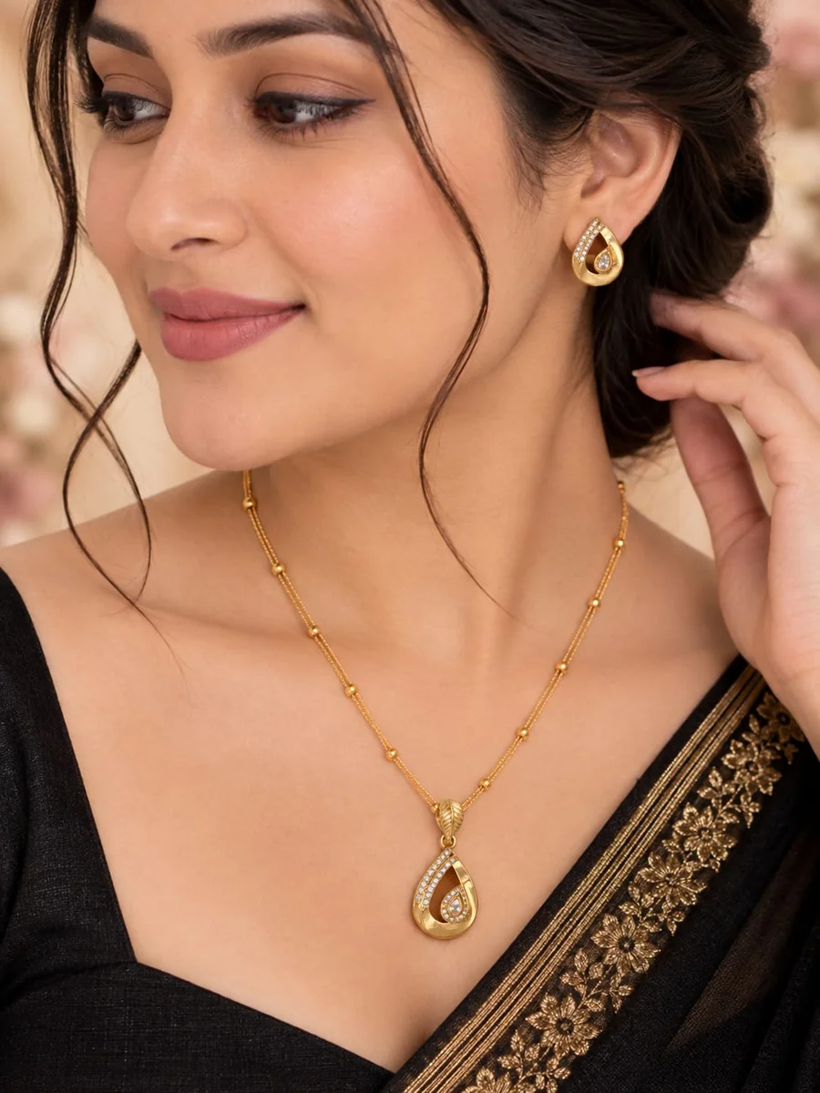 Front view of handcrafted brass Aadhra Teardrop Grace Necklace Set with antique gold polish