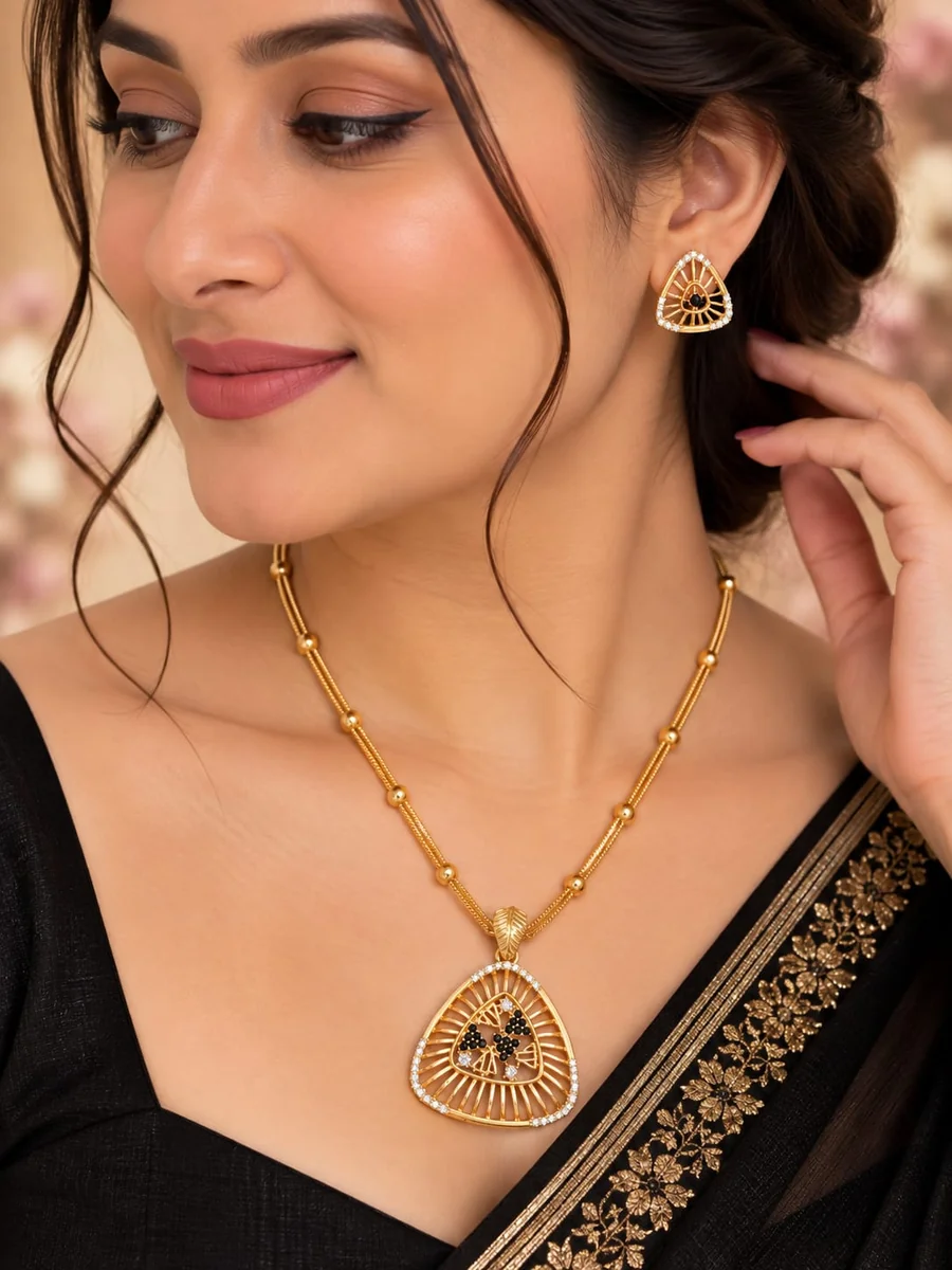 Front view of handcrafted brass Black Floral Radiance Gold Necklace Set with antique gold polish