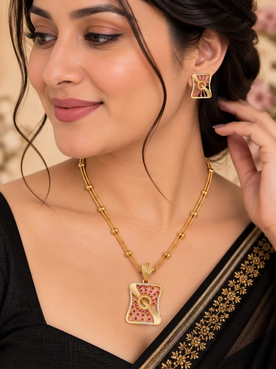 Front view of handcrafted brass Ruby Bow Lattice Gold Necklace Set with antique gold polish
