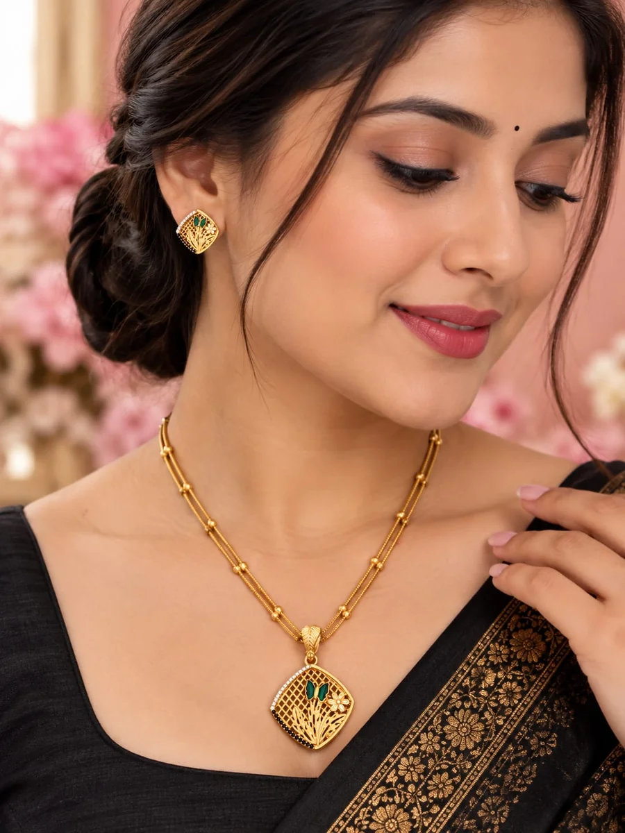 Emerald Leaf Fan Gold Chain Set
