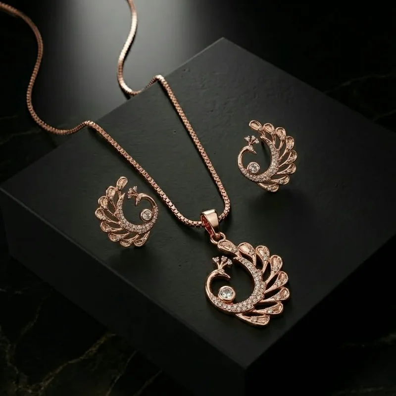 Peacock Grace Rose Gold Chain Set