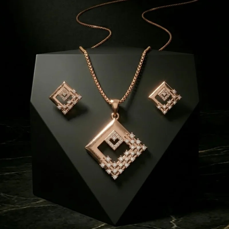 Diamond Frame Rose Gold Chain Set