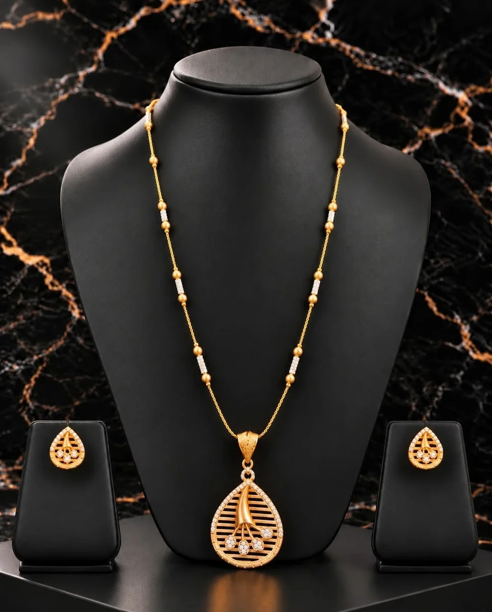 Handcrafted brass Teardrop Floral Sparkle Necklace Set with antique finish