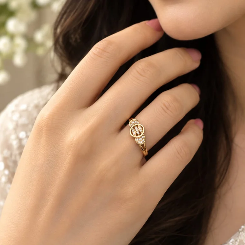 Oval Lattice Bloom Gold Ring